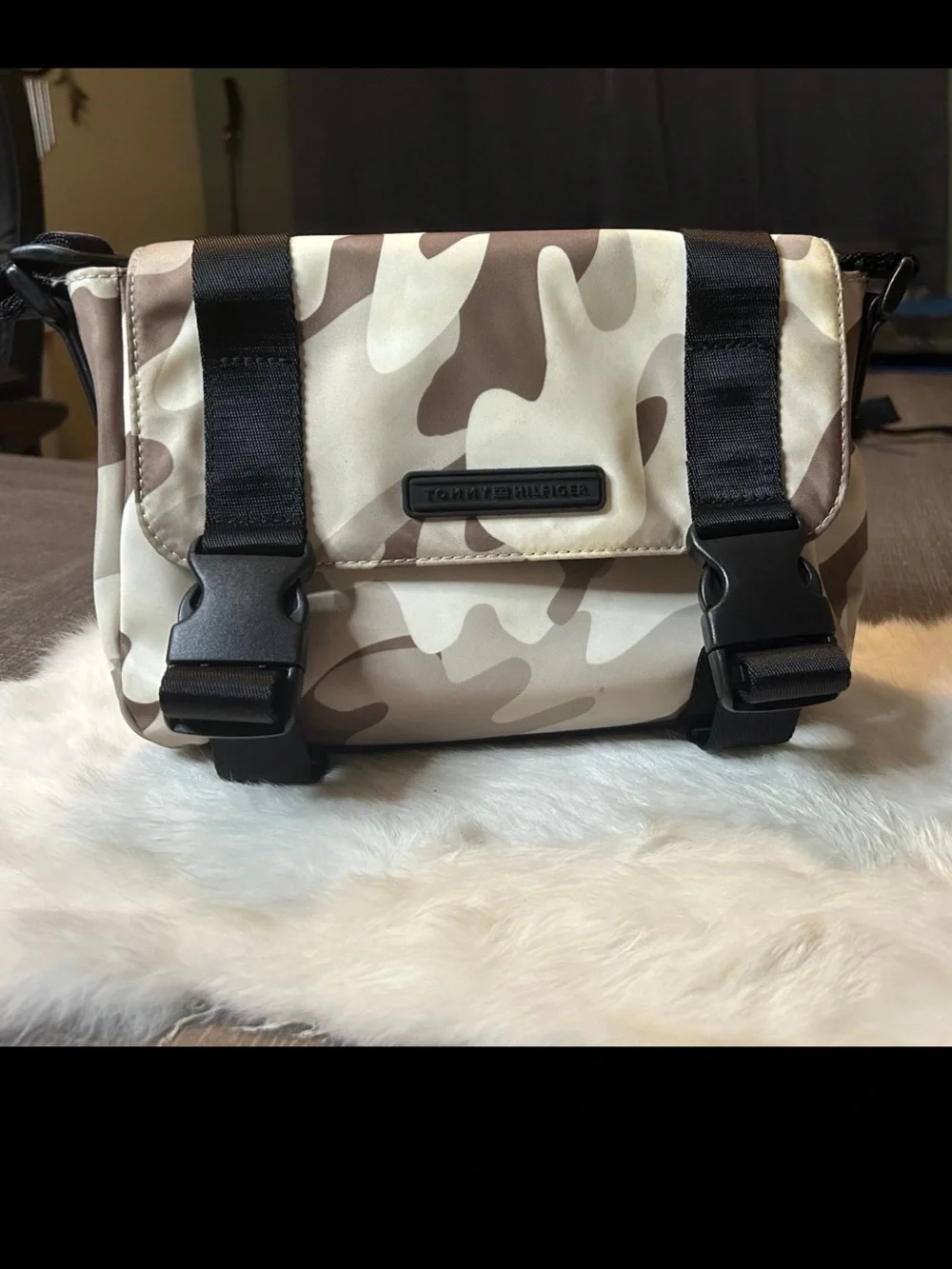Tommy Bahama Desert Camo Messenger Bag in Tan and Beige